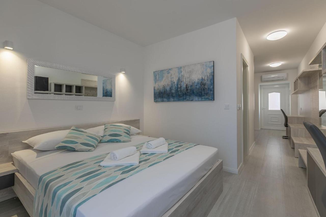 Bb-Ld Bed and Breakfast Πούλα Εξωτερικό φωτογραφία