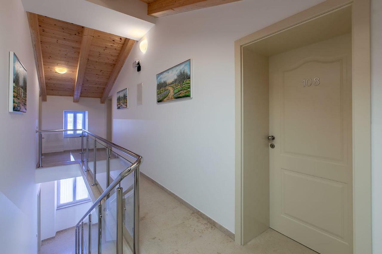 Bb-Ld Bed and Breakfast Πούλα Εξωτερικό φωτογραφία